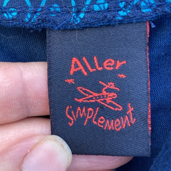 Aller Simplement v-necked blue dress stitches and print on flowers/design sz. S - Picture 7 of 8